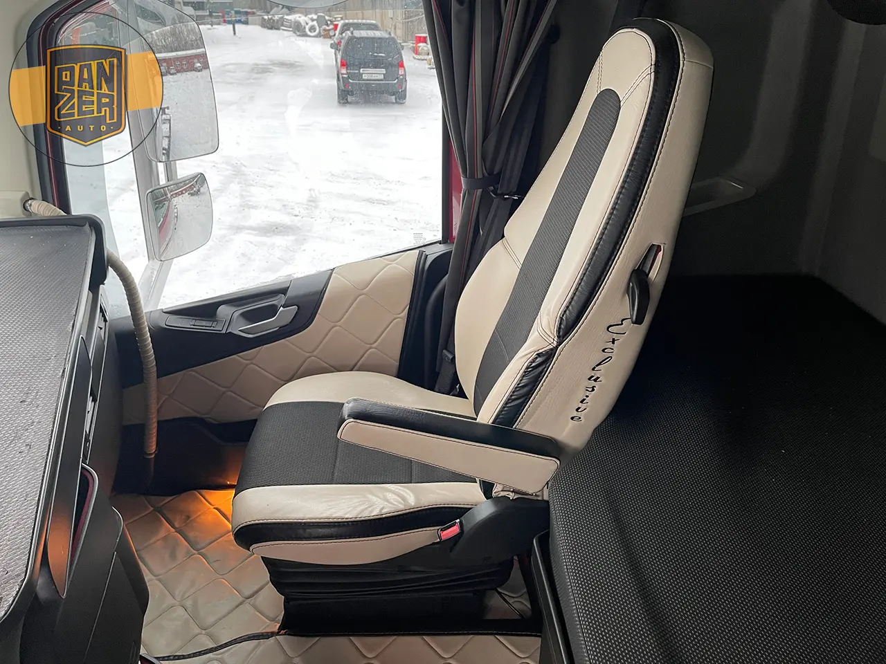 Контейнеровоз Volvo FH460, XXL кабина, 2019 год, топ комплектация - фото 31