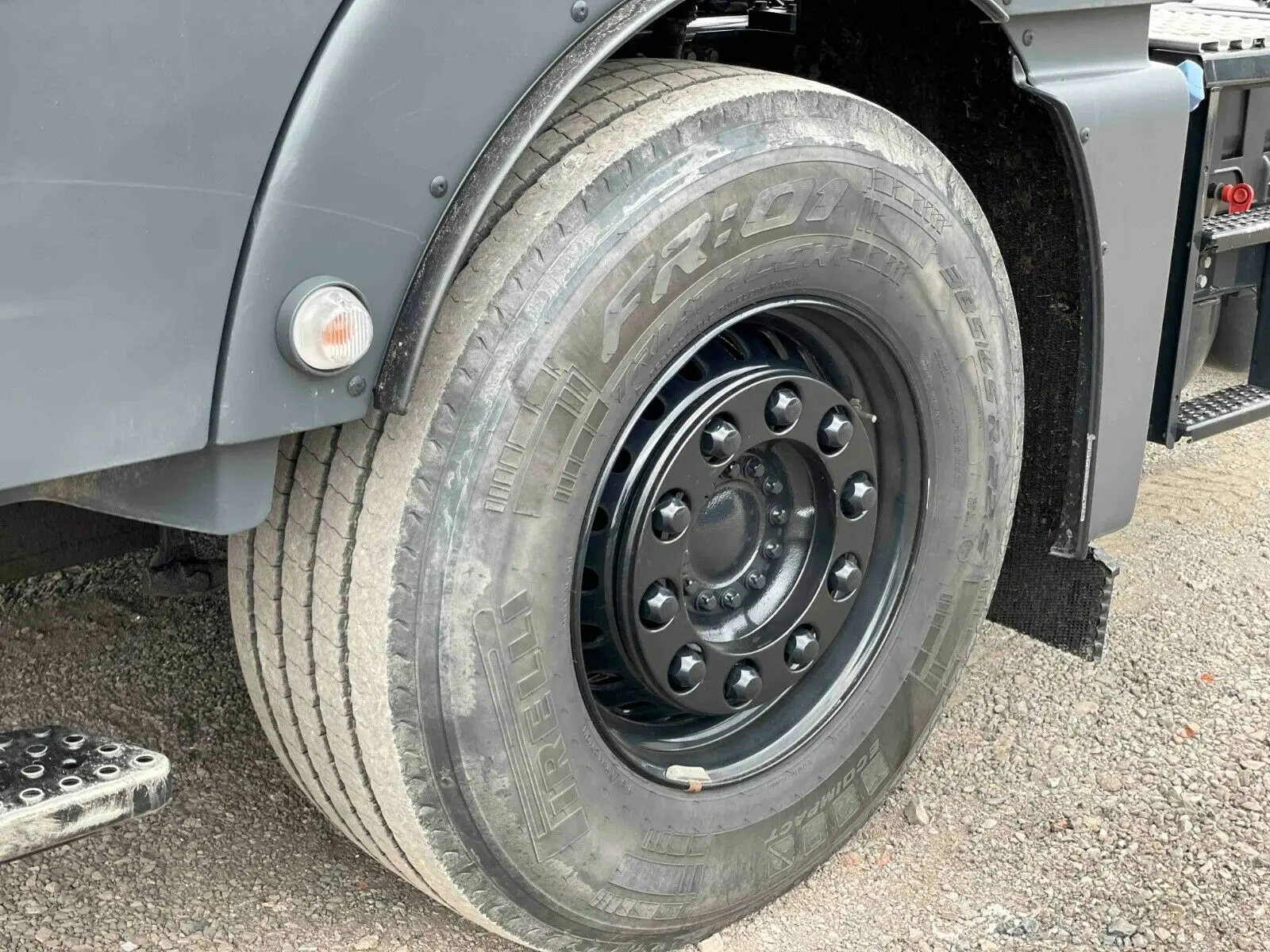 Тягач MAN TGX 33.510, 6х4, 01/2021 год, кабина XLX, пневмоподвеска, без пробега по РФ - фото-детальных 4
