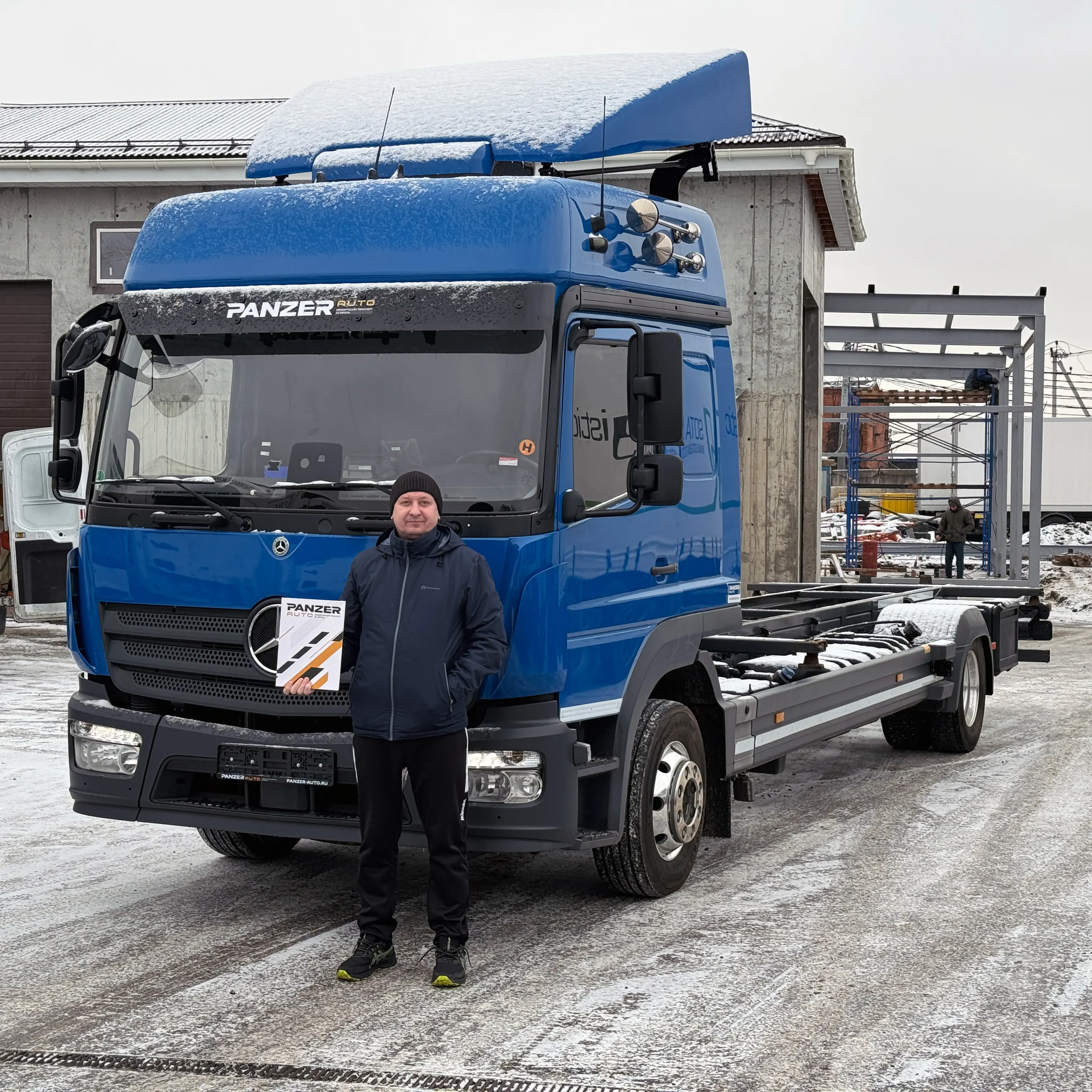 Фотография покупателя Mercedes Atego 1227 контейнеровоз, Московская область - регион отгрузки