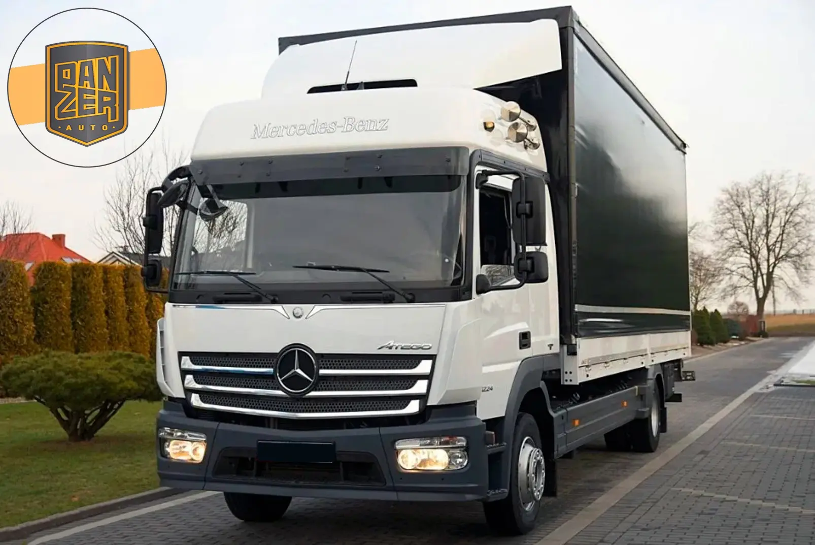 Mercedes Atego 1224 L нового поколения, 2015 год, штора-борт 50 м3, гидролифт, высокая кабина - фото
