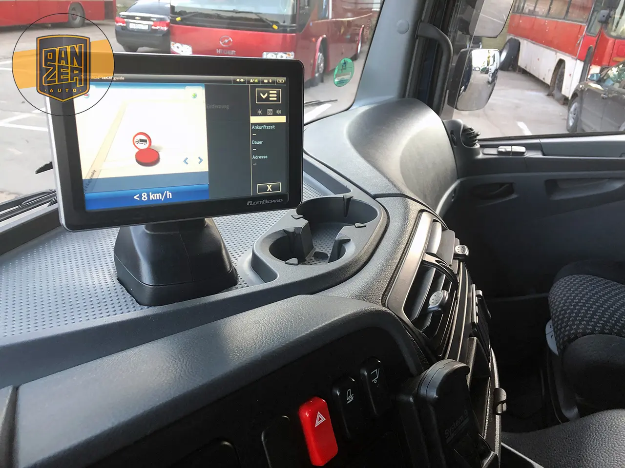 Mercedes Atego 1229L, 10/2012г, штора 49 кубов, ворота и гидроборт - фото 18