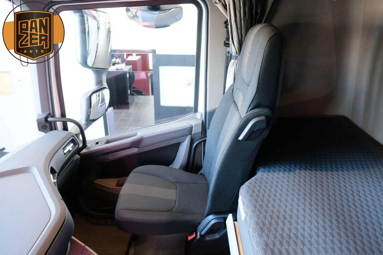 	 Товар для анкора: daf xf 480, новый даф тягач
 8