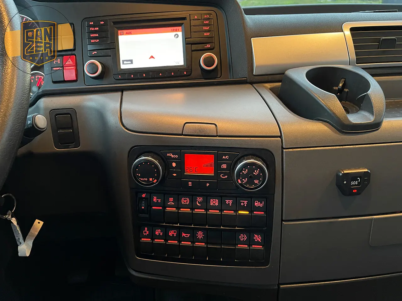 Рефрижератор MAN TGX 26.440 6х2, 2015г, термофургон 44 м3, 18 палет, ХОУ Carrier Supra 950, без пробега по РФ - фото 5