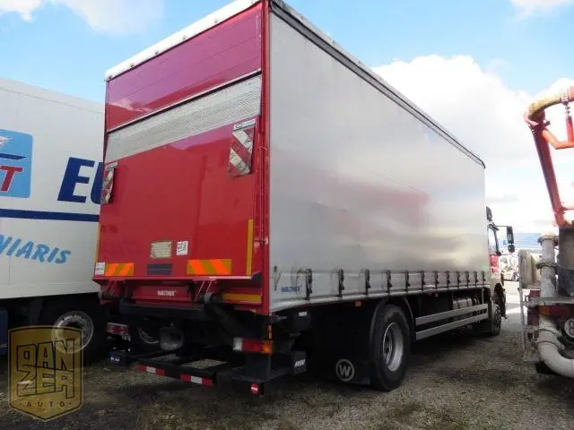 Mercedes-Benz Axor 1829 L, штора 44м3, все загрузки, длина 7.2м, гидролифт, г/п 10т, спальник - фото
