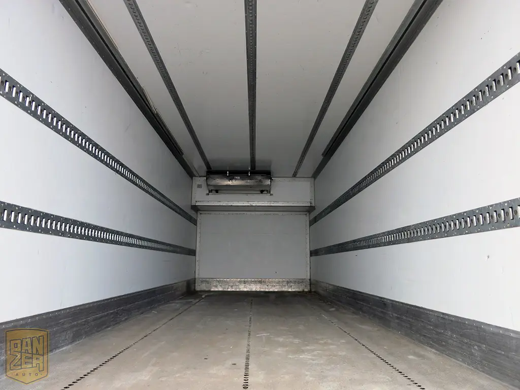 Рефрижератор 10 тонн Mercedes Actros 1841, 2010 г, Carrier Supra 850 - фото 2