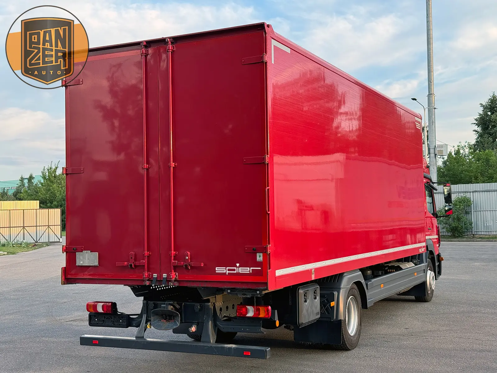 mercedes-benz atego 1230, 2019 год, фургон 18 палет с воротами 9