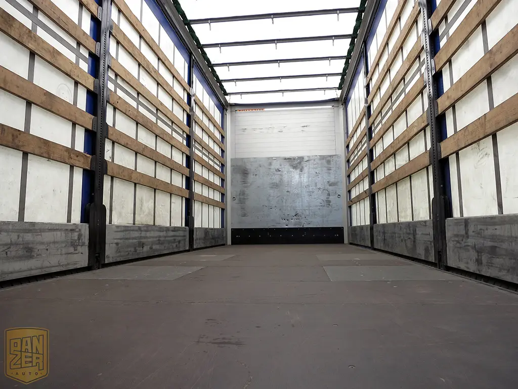 Автопоезд 120 кубов Volvo FH 13.460. 2014 год, из Германии. - фото 2