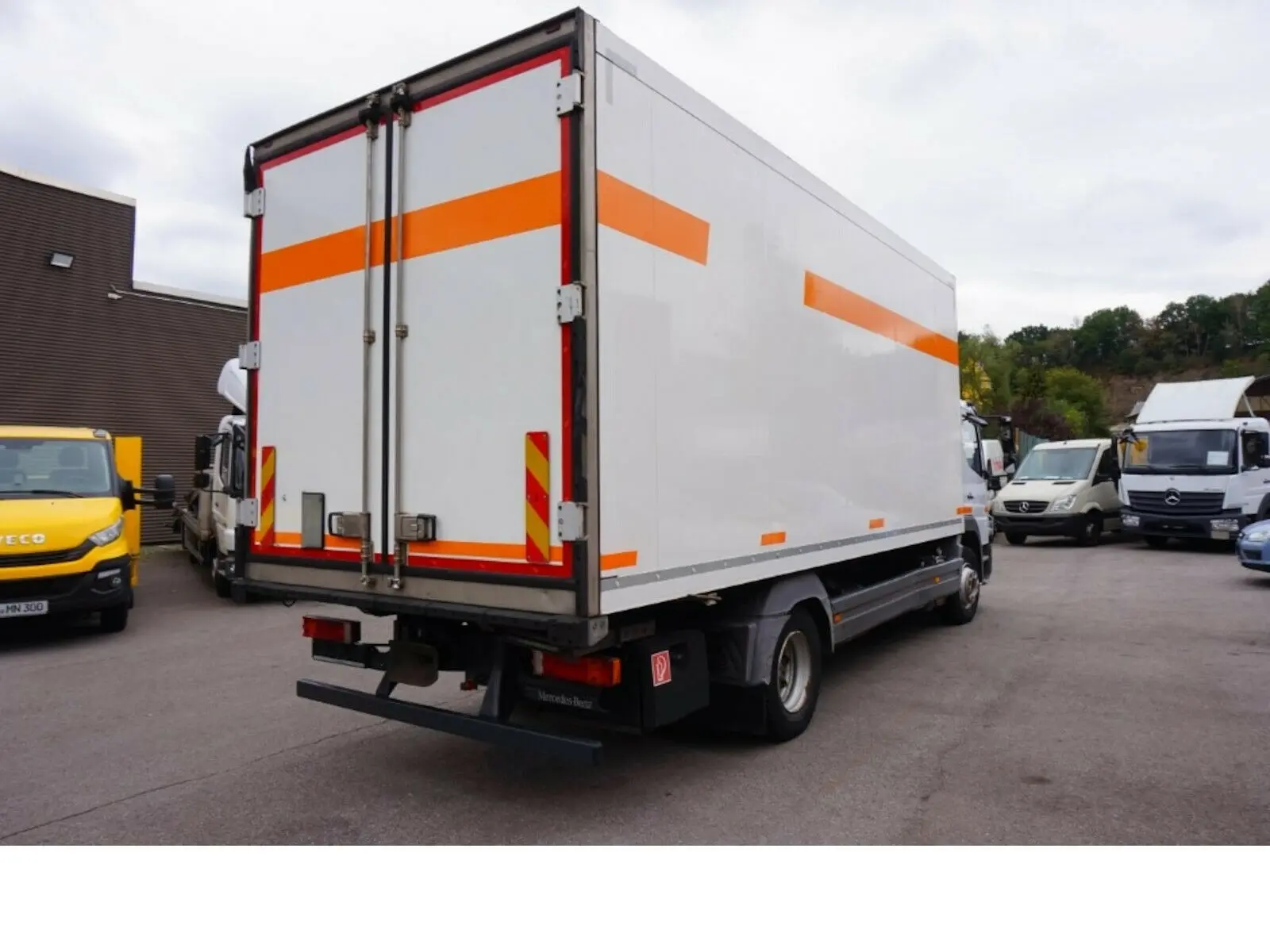 Рефрижератор со спальником Mercedes Atego 1224L, 01/2014 год, 15 европалет - фото