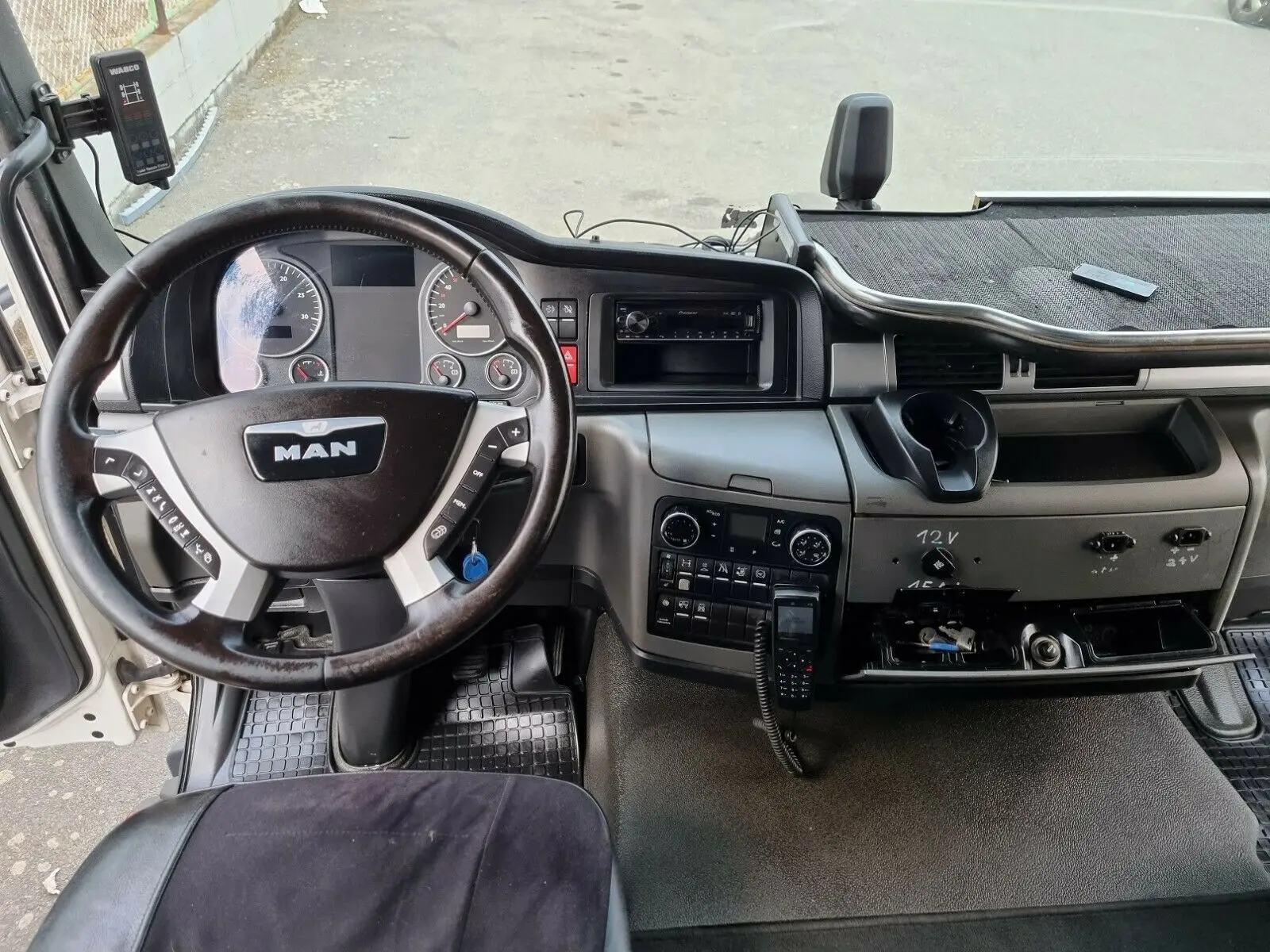 Автопоезд 120 кубов штора с воротами, МАН ТГЛ 12.250, 2016 год, без ПЛАТОНа, без пробега по РФ - фото 4