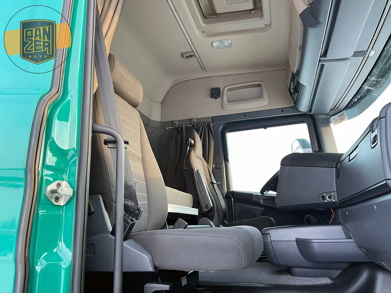 Scania R410, 6х2, 2015 год, штора 61 куб, 20 европалет, без пробега по РФ - фото 5