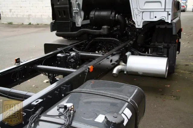 MAN TGL 8.220, новое шасси, 3 места, спальник - фото 5