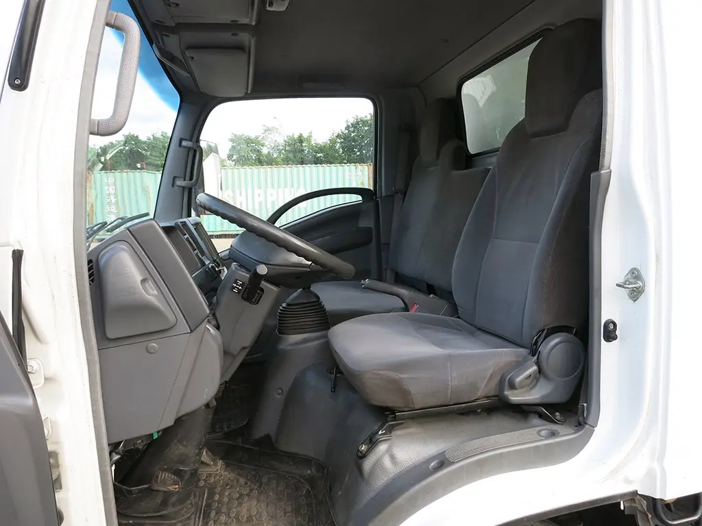 Isuzu NLR 85, 2010 г, фургон 13 кубов, категория В - фото 3