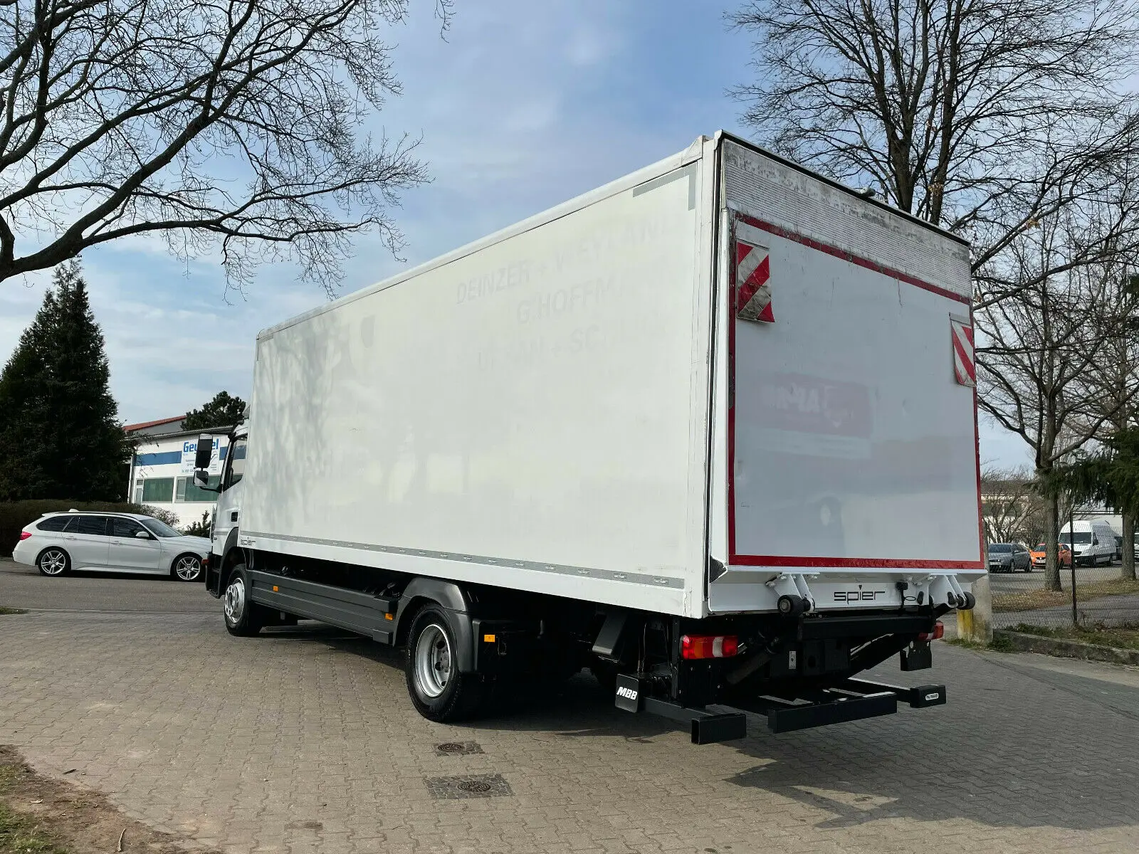Фургон Mercedes Atego 1221 L, 2015 год, боковая дверь, 18 палет, гидролифт, без пробега по РФ - фото