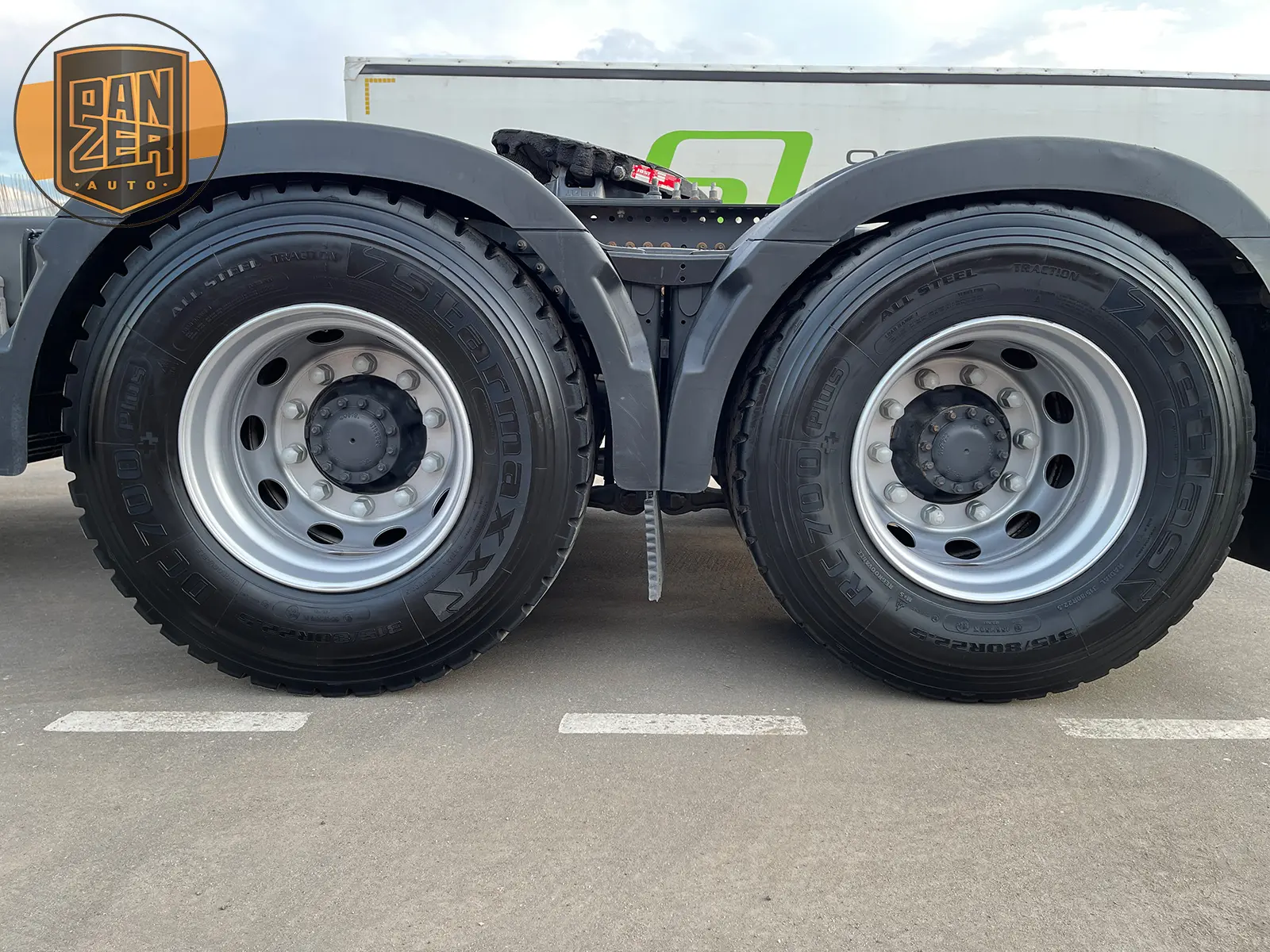 Тягач Volvo FH 500 6x4, 2018 год, подъемная ось, из Германии - фото-детальных 41