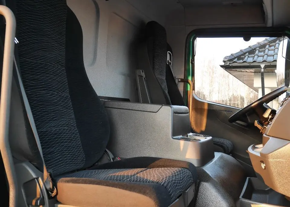 Рефрижератор Mercedes Atego 1230 L, 08/2015 год, 48 кубов, 18 европалет, без пробега по РФ - фото 5
