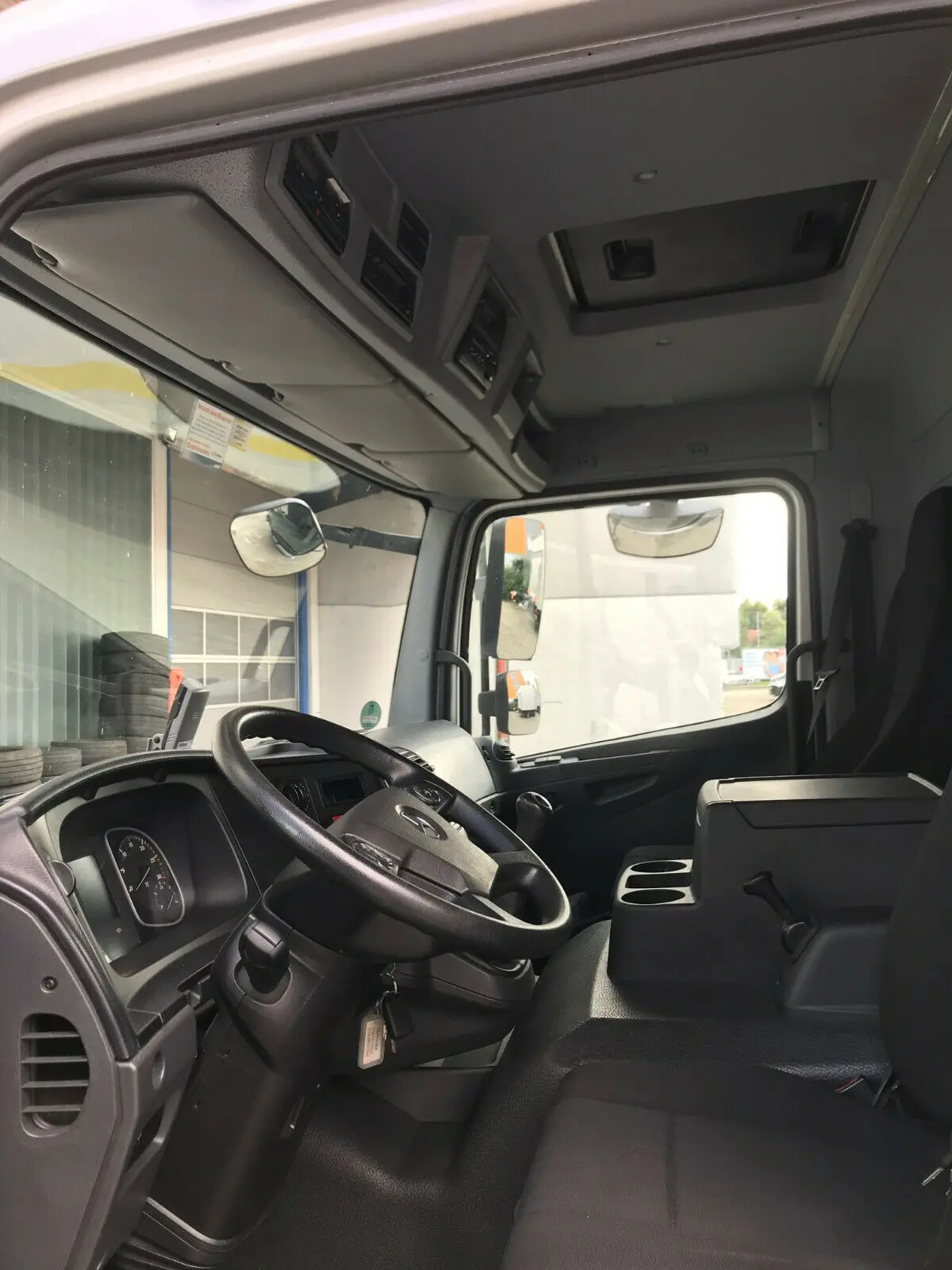 Mercedes Atego 1224 L NEW, 2014 год, штора 48 м3, гидролифт, пробег 173 тыс.км - фото 7