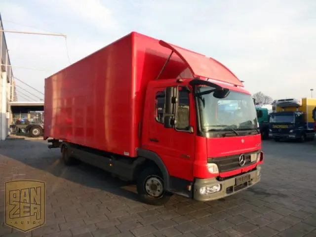 Mercedes-Benz Atego 818L, фургон 44м3, кузов 7.1м, ворота, 3-местный салон, фаркоп, пневмо - фото 6