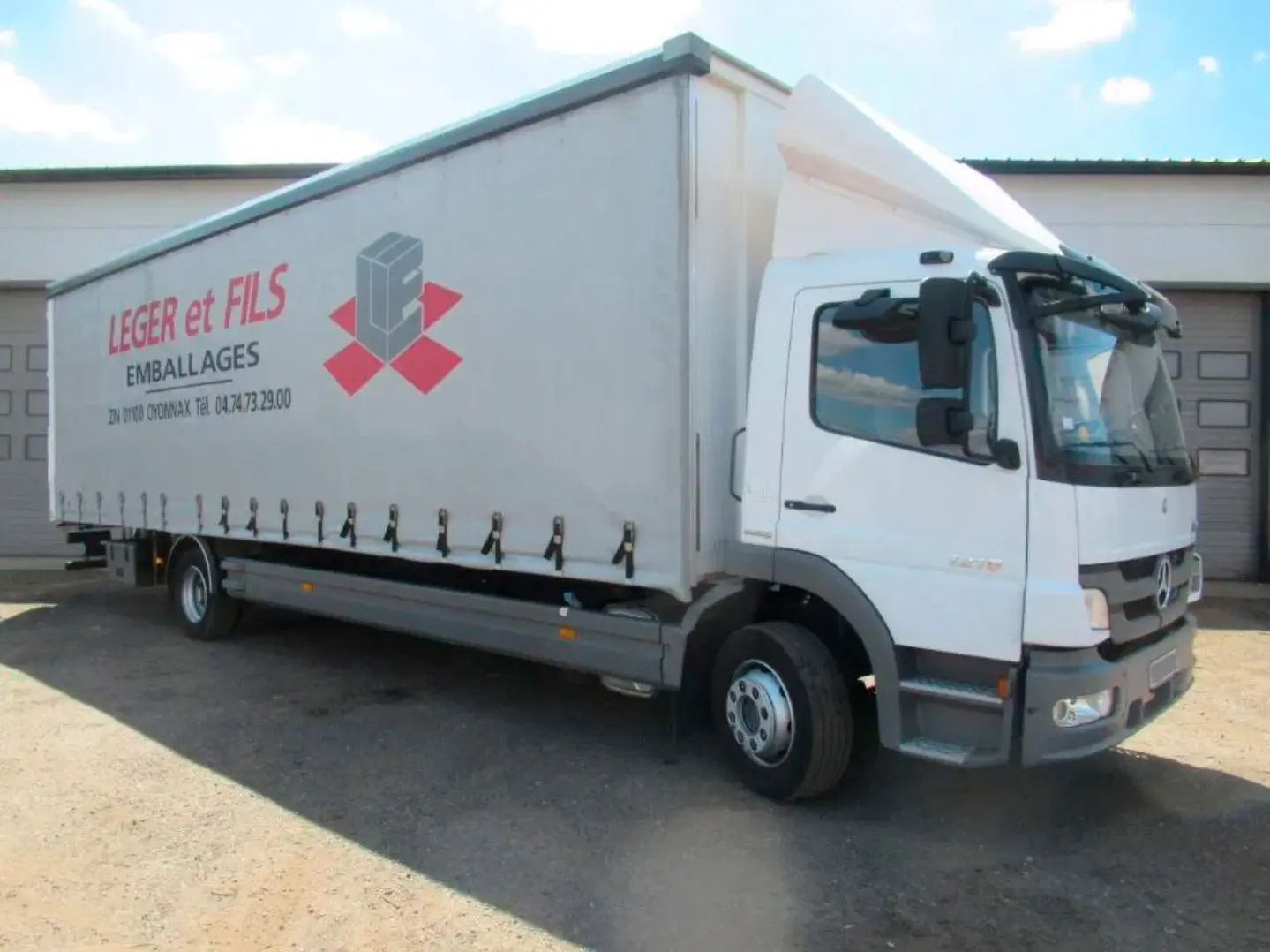 Mercedes Atego 1218 L, 2012 год, штора 58 кубов, 23 европалета, ворота, без пробега по РФ - фото 7