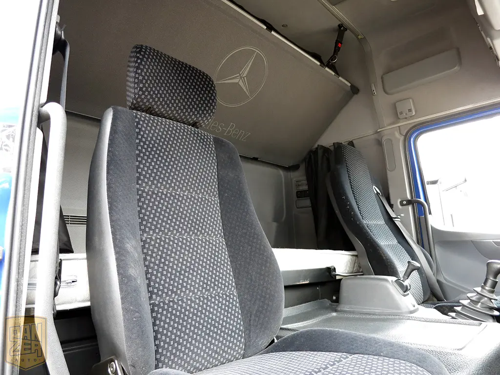 Mercedes Atego 1224 автопоезд 120м3, 2013 год, полная штора - фото 2