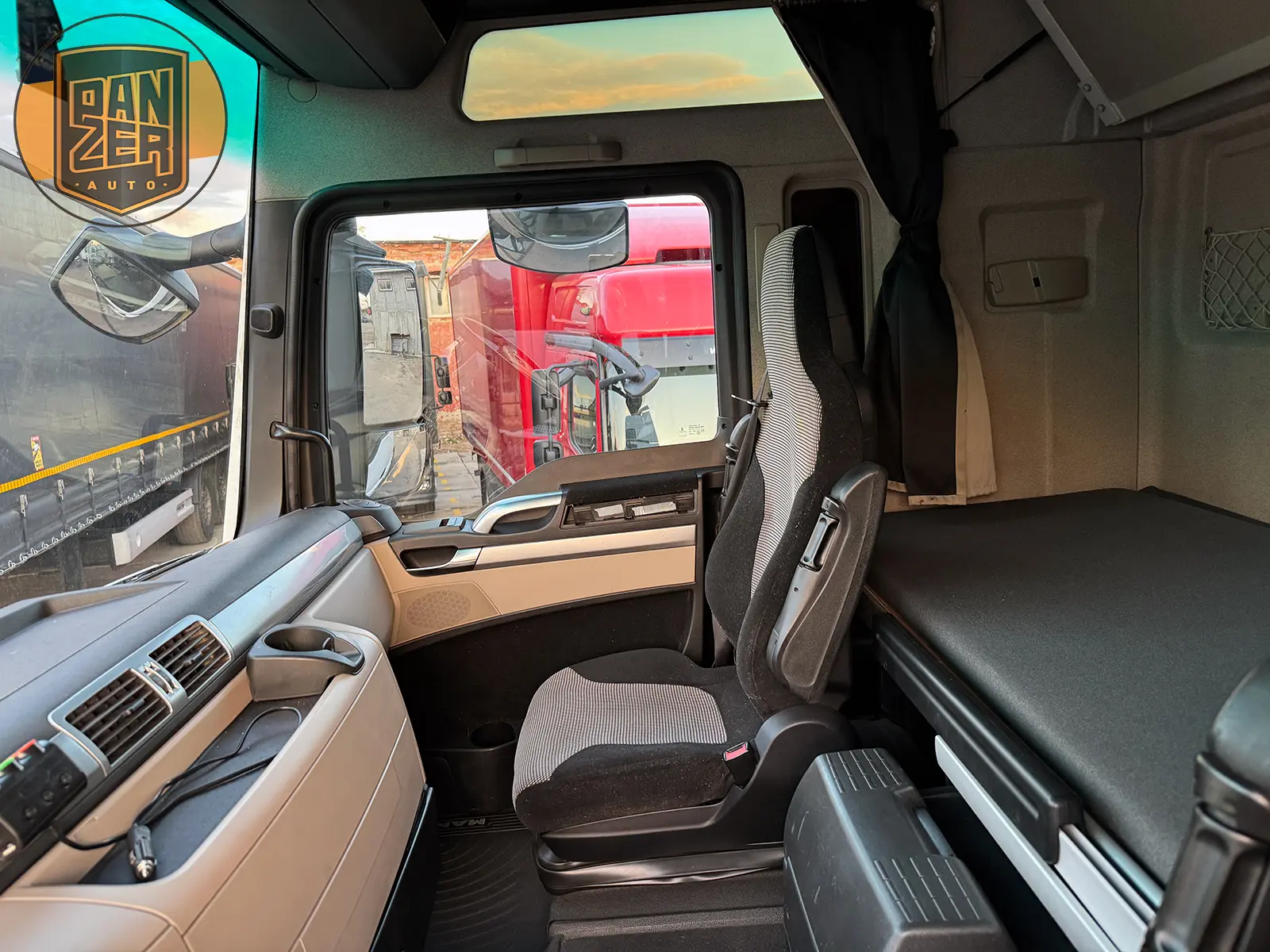 man tgx 18.500 седельный тягач, 2018 год, xxl кабина 32