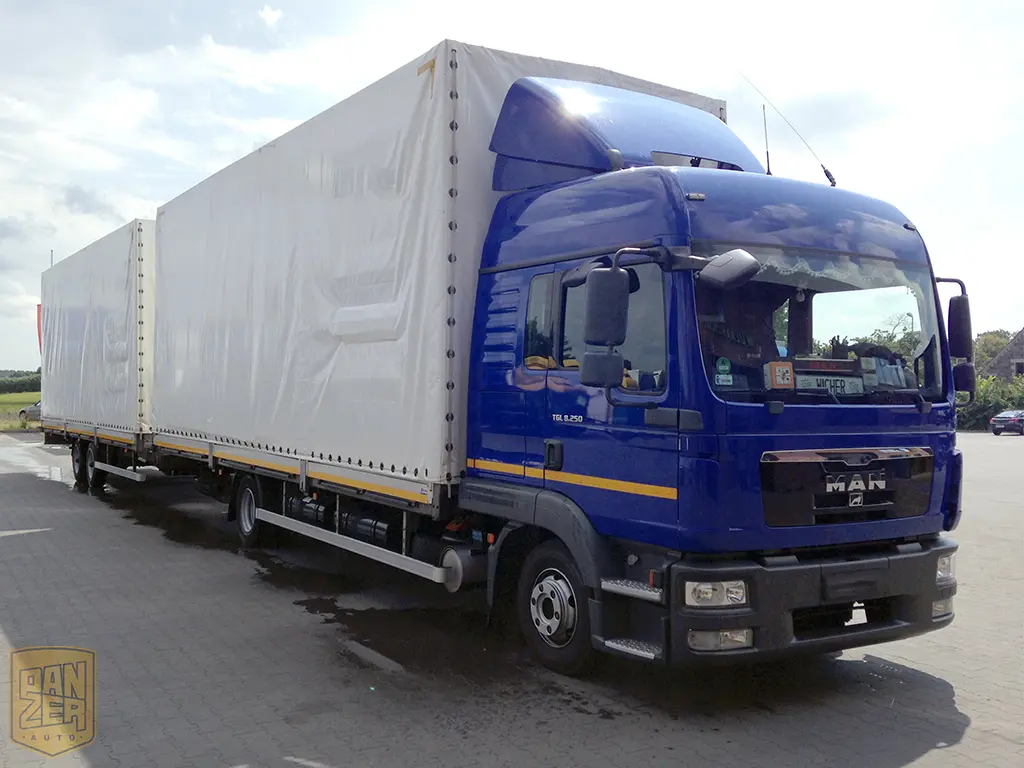 Автопоезд MAN, тент 120 м3, 2013 г, полная масса до 12 тонн - фото