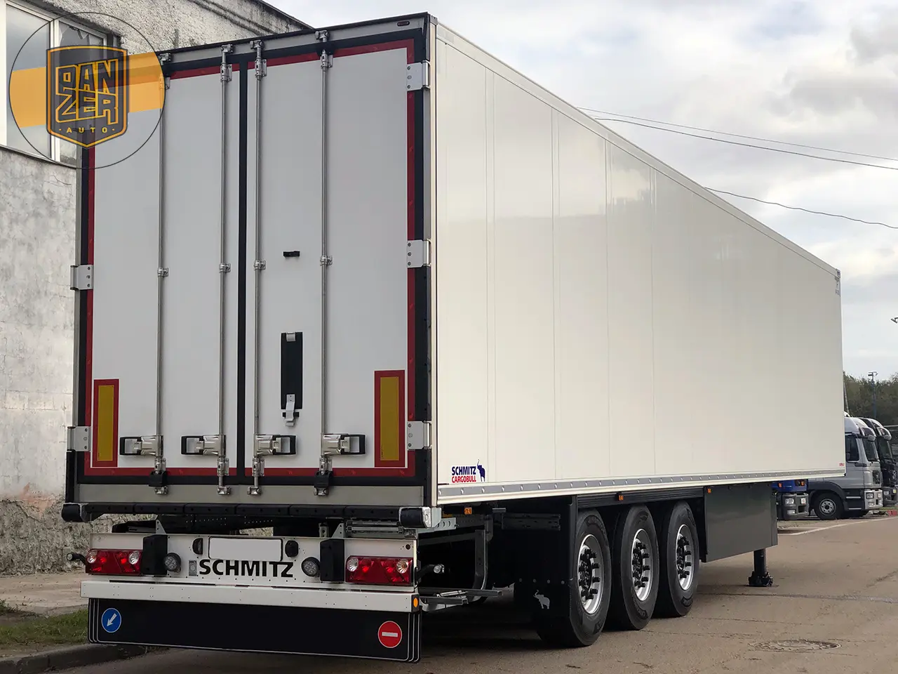 Новый полуприцеп рефрижератор мультитемпературный Schmitz SCB S3B - фото
