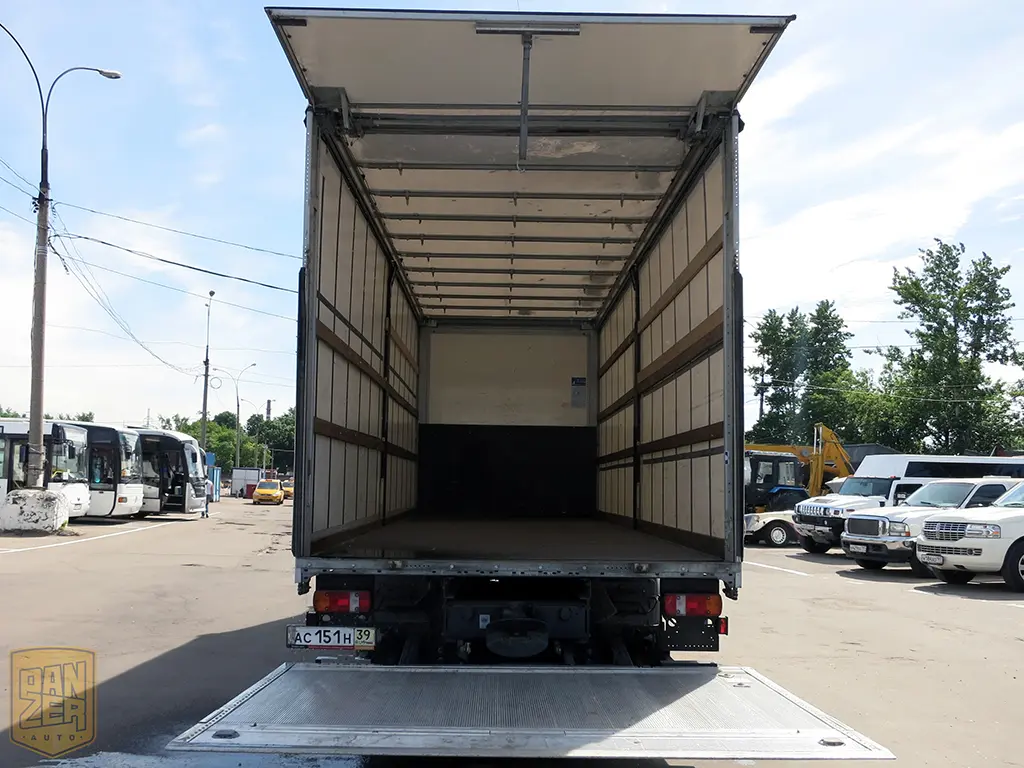 Mercedes-Benz Atego 1229L, 2012г, штора 48м3, гидролифт, 2 спальника - фото 2