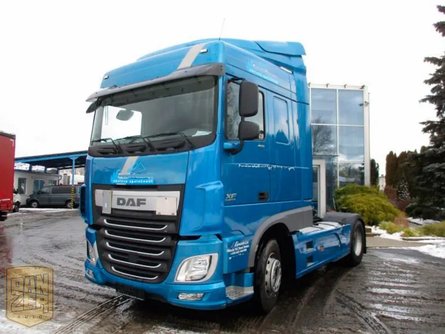 Тягач DAF XF 106, 2014 год, 460 л.с., Space Cab, без пробега по РФ - фото-детальных 3