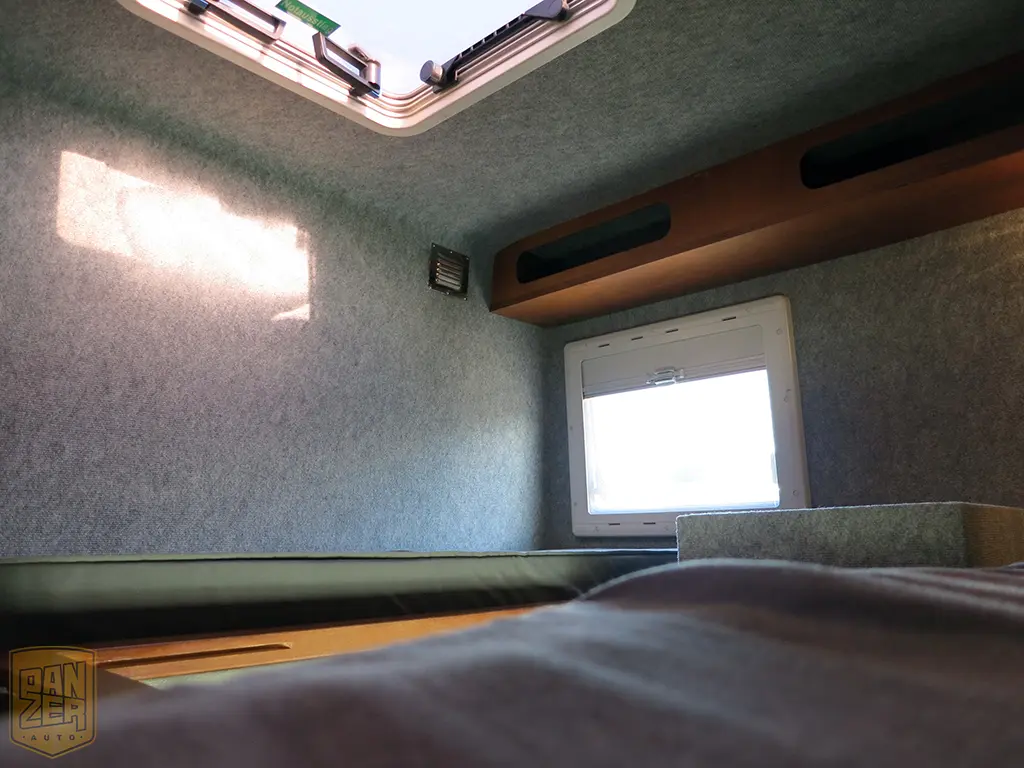 Mercedes Atego 824L, фургон 42м3, 2012г, 6 мест + 2 спальника - фото 5