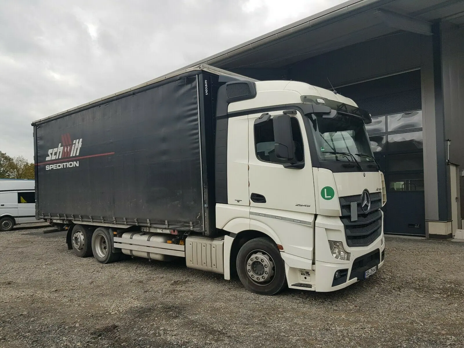 Mercedes-Benz Actros 2545 штора 60 кубов, 2014 г, 2 спальных места, без пробега по РФ - фото 8