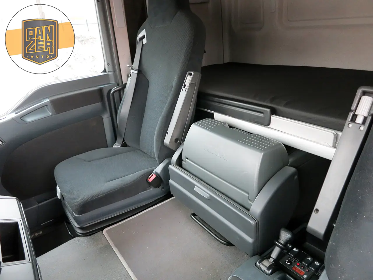 MAN TGL 8.250, фургон 43 м3, ворота, макс.комплектация - фото 15