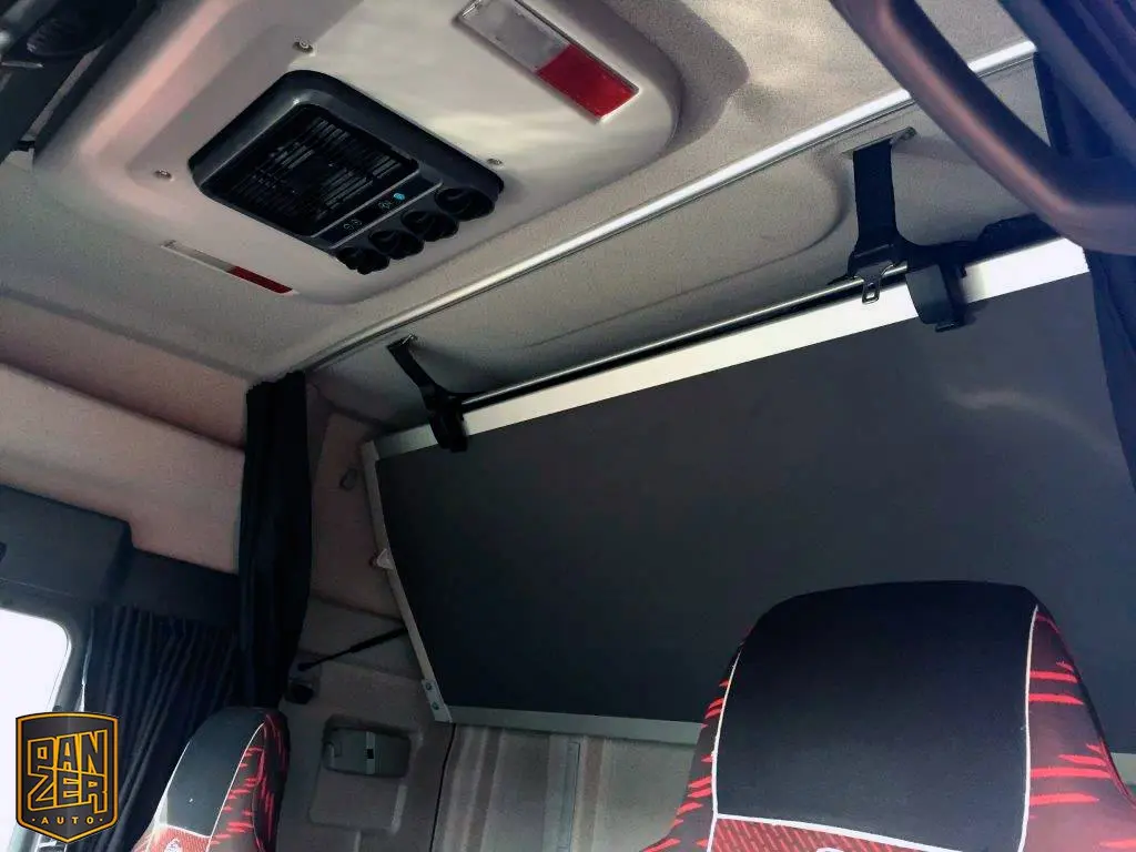 MAN TGL 8.220 BL, 2013г, штора 50 м3, г/п 5 тонн, 2 спальника - фото 3