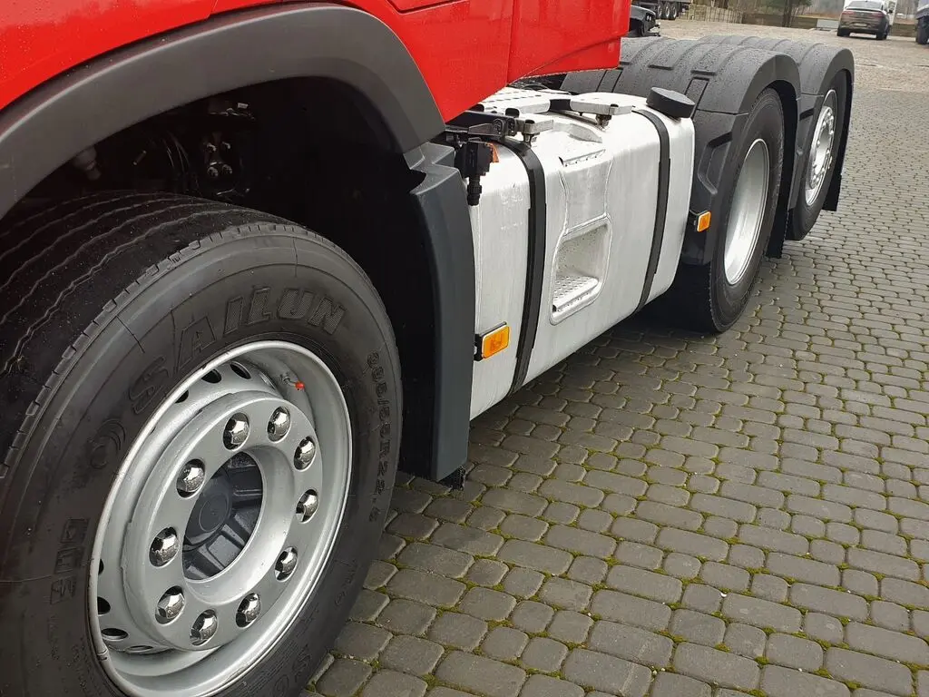 Тягач Volvo FH 500, 6х2, Globetrotter XL, ленивец сзади, без пробега по РФ - фото-детальных 5