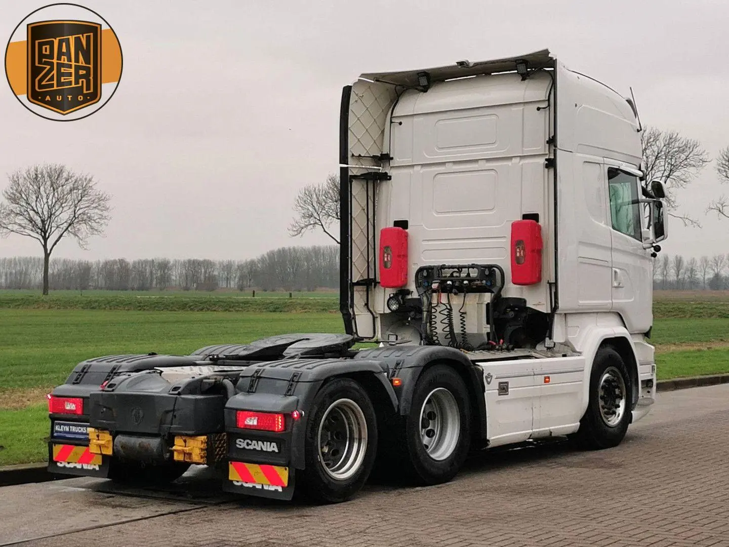 Scania R580 6x2 тягач - фото-детальных