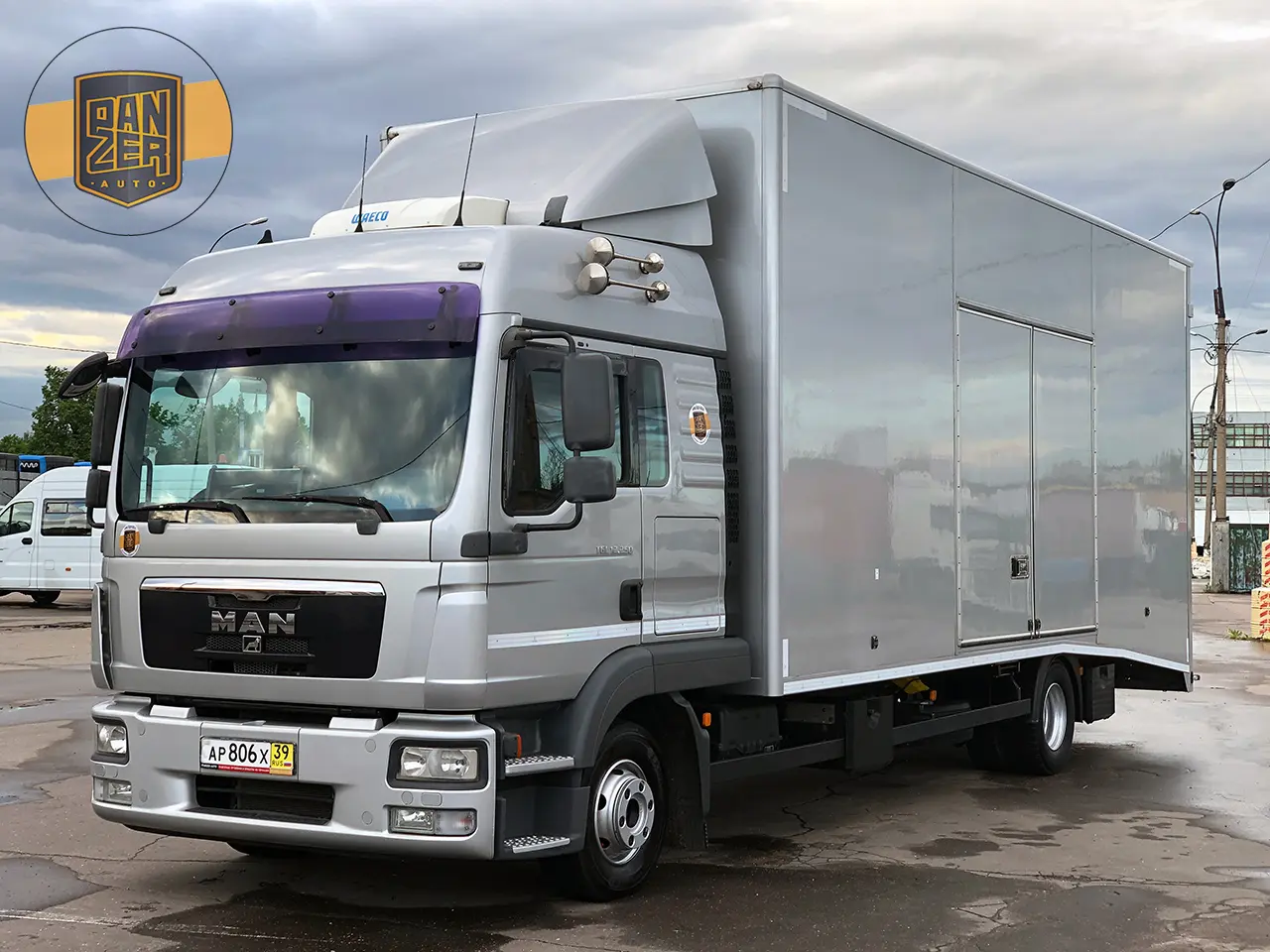 Автовоз крытый на 2 авто, MAN TGL 12.250 BL, 2013 год - фото 8