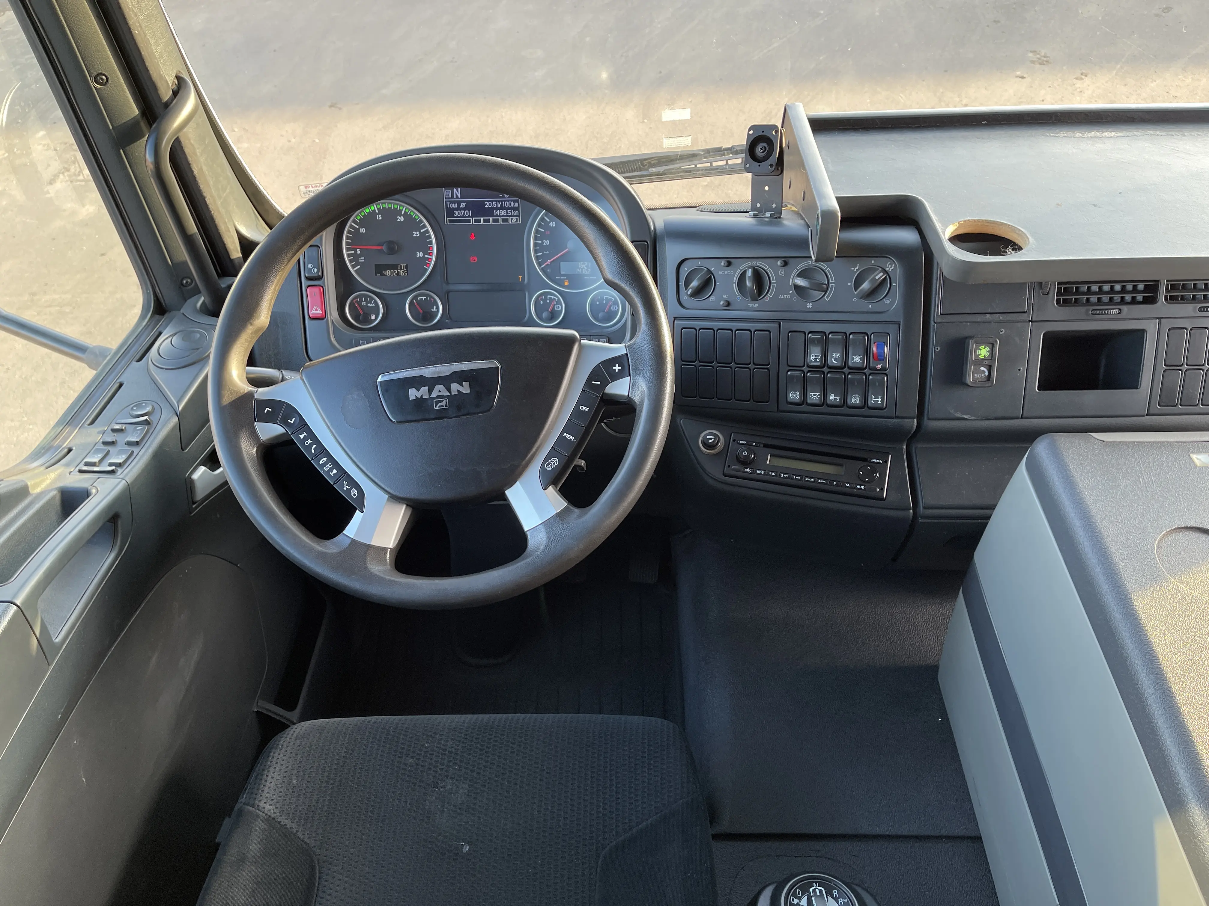 MAN TGM 12.290 BL из Германии, 02/2013 год, Евро-5, фургон 52 куба, ворота и складной гидролифт - фото 4
