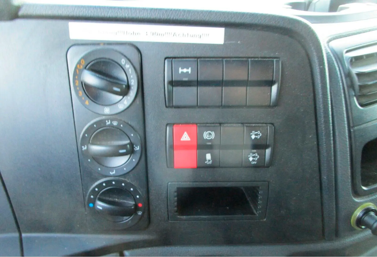 Mercedes Atego 1221 L NEW, 2015 год, фургон 47 м3, высота 2.67м, гидролифт - фото 6