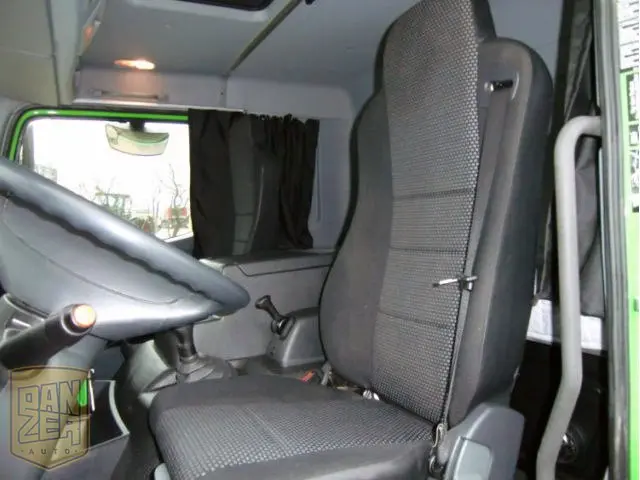 Mercedes-Benz Atego 1224 L, 2013г, фургон 48м3, погрузочная длина 7.2м, гидролифт, спальник, состояние нового - фото 3