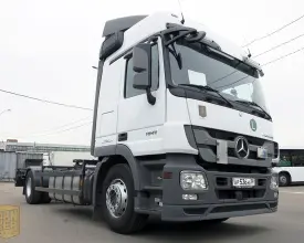 Грузовой контейнеровоз Mercedes Actros 1841, 2010 год | photo 0