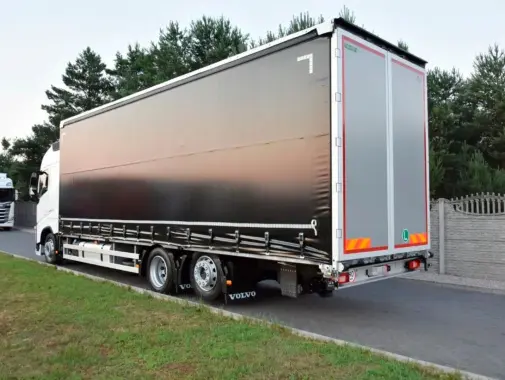 Кубовик Volvo FH 420, 6х2, 2017 год, штора 68 кубов, 23 европалета, без пробега по РФ - фото