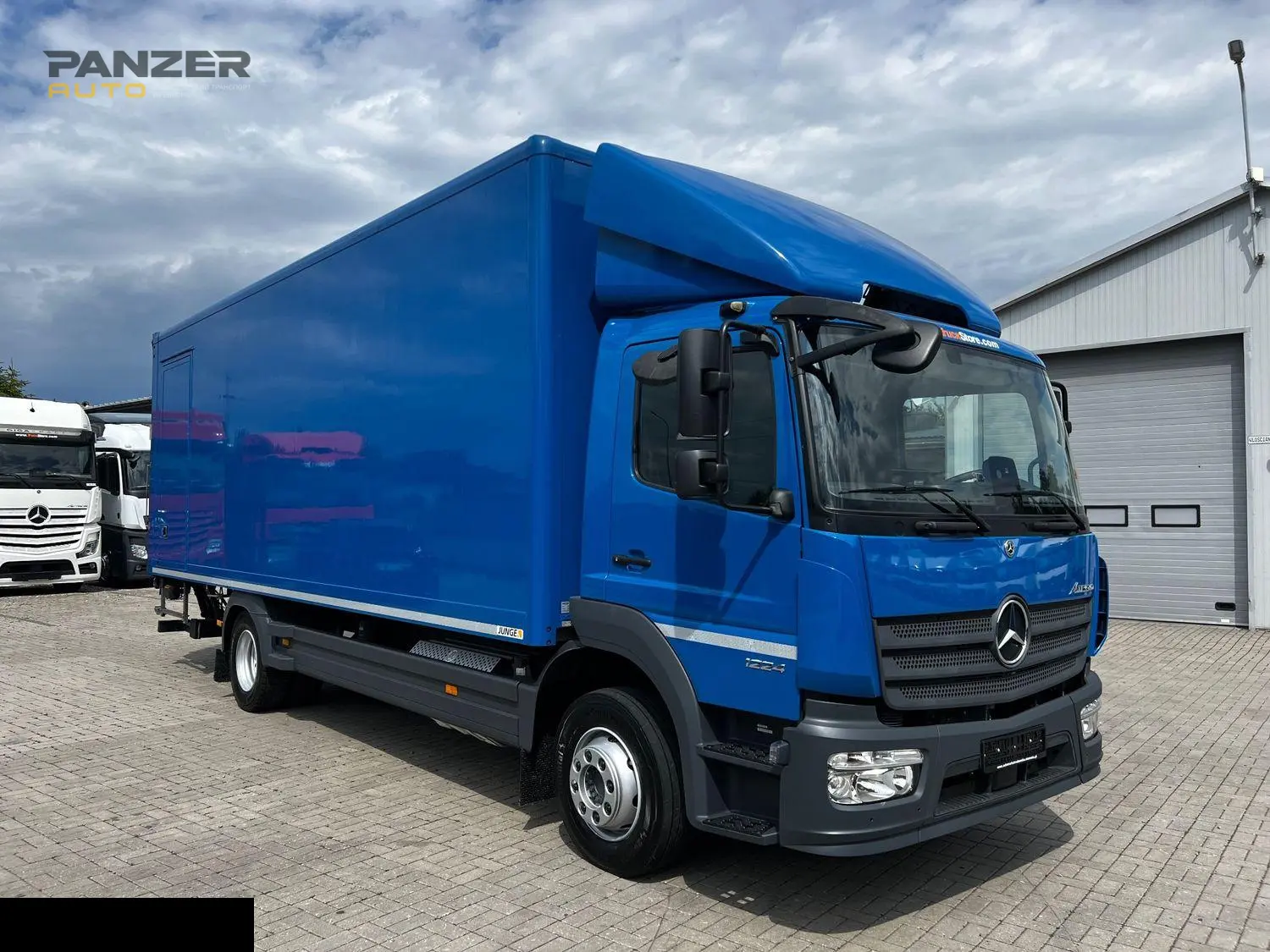 Грузовой автомобиль Mercedes-Benz Atego 1224, 2020 год, фургон 44 куб с гидробортом, 18 паллет - фото