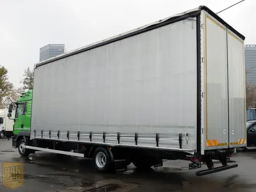 Грузовик штора MAN TGL 12.220, 58м3, все загрузки, 2 спальника, полная комплектация, 2010 г.в. - фото