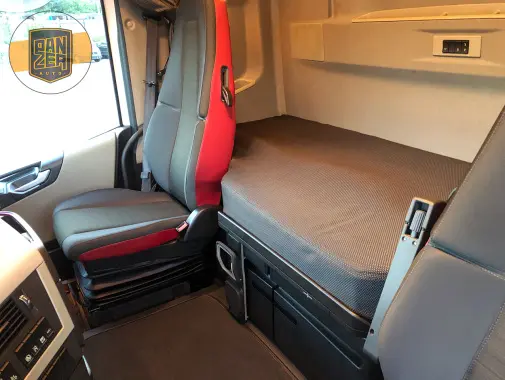 Контейнеровоз БДФ Volvo FH 460, из Германии, 2017г, г/п 17т - фото 26
