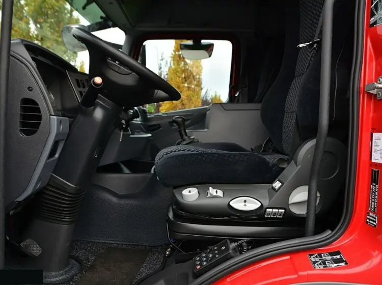 Mercedes Atego 1224 L, борт-тент, длина 7.2м, гидролифт, без пробега по РФ - фото 3