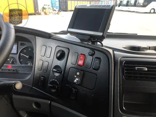 Mercedes Atego 1224 L рефрижератор, 05/2013г, 2 спальника, гидролифт - фото 16