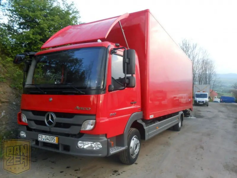Грузовой фургон Mercedes Atego 818, 2010 год | 0