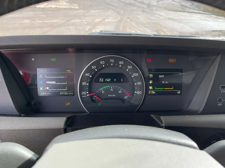 Тягач Volvo FH540, 6х4 с подъемной осью, 07/2019 год, пневмоподвеска, ретардер, из Германии - фото-детальных 24