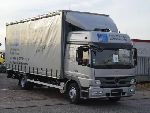 Mercedes Atego 1224 L, 2011г, тент шторки 50м3, гидролифт, кабина Мегаспейс - фото