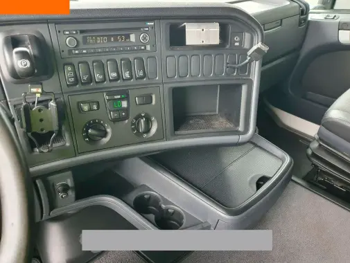 Тягач Scania R450 Highline, 6х2, 2015 год, подъемная ось, без пробега по РФ - фото-детальных 5