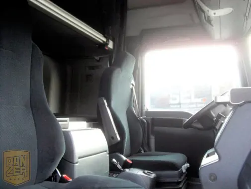 MAN TGL 12.220 BL, 2014г, полная штора 50м3, гидролифт, 2 спальника - фото 3